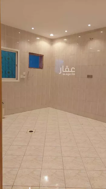 فيلا للإيجار في شارع منادر العين, حي السويدي, مدينة الرياض, منطقة الرياض صورة 2