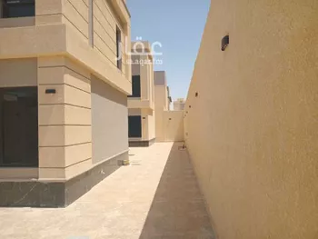 فيلا للإيجار في شارع ----, حي الجنادرية, مدينة الرياض, منطقة الرياض صورة 2