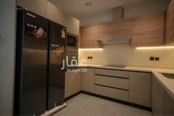 شقة للبيع في شارع جرير بن عبدالله البجلي, حي مغرزات, مدينة الرياض, منطقة الرياض صورة 4