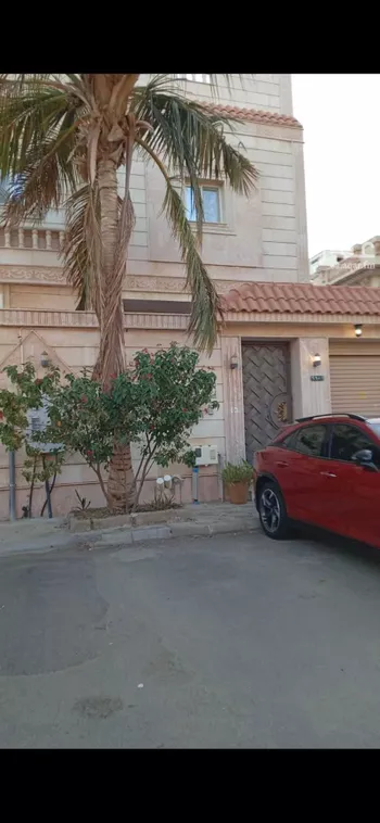 فيلا للبيع في شارع داود ابن علي ابن عبدالله ابن العباس ، حي أبحر الشمالية ، جدة ، جدة