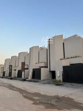 دور للبيع في شارع السرور, حي الرمال, مدينة الرياض, منطقة الرياض صورة 5