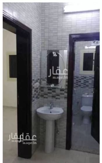 شقة للإيجار في شارع 3104813, حي المرجانية, مدينة رابغ, منطقة مكة المكرمة صورة 2