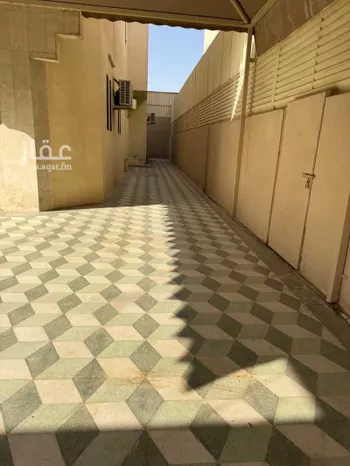 فيلا للإيجار في شارع حسين بن حمد, حي الرائد, مدينة الرياض, منطقة الرياض صورة 5