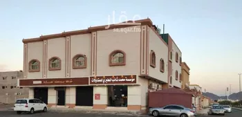 محل للإيجار في شارع علي ابن مسعد الباهلي, حي الدفاع, مدينة المدينه المنوره, منطقة المدينة المنورة