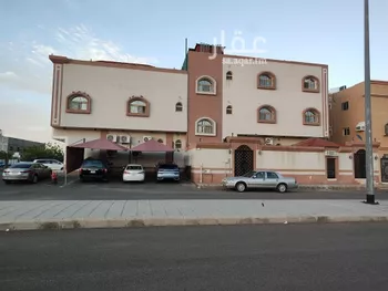 عمارة للبيع في شارع علي بن مسعد الباهلي, حي الدفاع, مدينة المدينه المنوره, منطقة المدينة المنورة