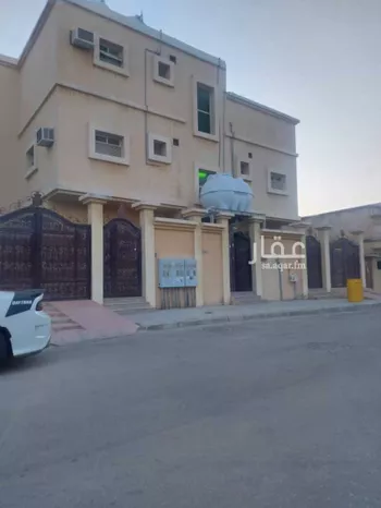 عمارة للبيع في شارع الشارع الخامس والثلاثون, حي المدينة, مدينة بقيق, المنطقة الشرقية صورة 2