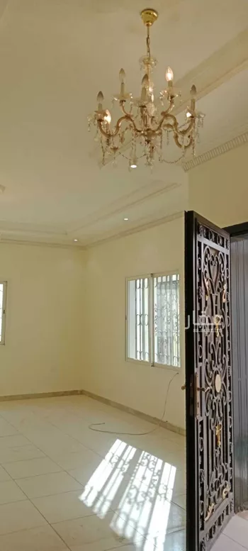 فيلا للإيجار في شارع الامير محمد ابن سلمان ابن عبدالعزيز, حي الغدير, مدينة الرياض, منطقة الرياض صورة 2