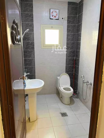 شقة للإيجار في شارع 6813305, حي العزيزية الثاني, مدينة الاحساء, المنطقة الشرقية صورة 4