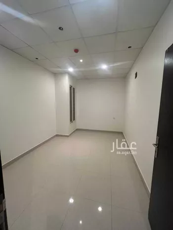 مكتب تجاري للإيجار في شارع الفروسية, حي ظهرة لبن, مدينة الرياض, منطقة الرياض صورة 4
