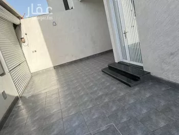فيلا للبيع في شارع ابو فراس الحمداني, حي الحمراء, مدينة الدمام, المنطقة الشرقية صورة 4