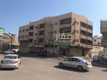 عمارة للبيع في شارع الثامن عشر, حي الدواسر, مدينة الدمام, المنطقة الشرقية صورة 5