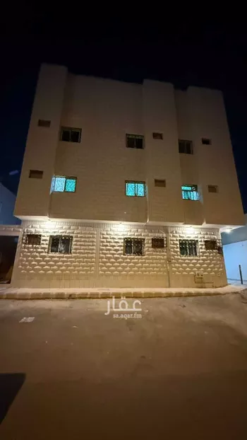 عمارة للإيجار في شارع وادي جيزان, حي العزيزية, مدينة الرياض, منطقة الرياض صورة 2