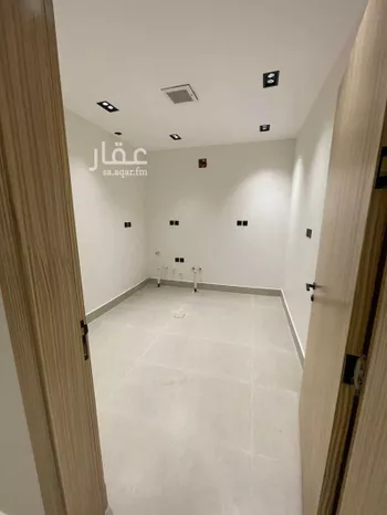فيلا للإيجار في شارع الفروات, حي الحمراء, مدينة الرياض, منطقة الرياض صورة 5