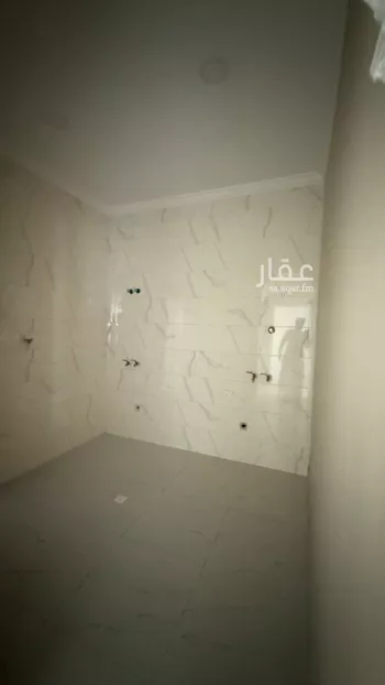 فيلا للإيجار في شارع تيماء, حي الصواري, مدينة الخبر, المنطقة الشرقية صورة 2