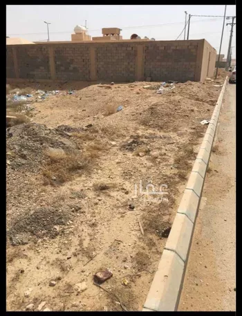 أرض للبيع في شارع عبدالله بن عباس, حي الجامعة, مدينة ثادق, منطقة الرياض
