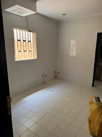 فيلا للإيجار في شارع ابن هبيرة, حي الزهراء, مدينة الرياض, منطقة الرياض صورة 5