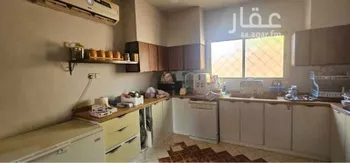 فيلا للبيع في شارع الملك عبدالعزيز, حي الجامعة, مدينة ثادق, منطقة الرياض صورة 2