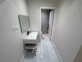 فيلا للبيع في شارع مبارك بن ابي غالب ، حي الملك فيصل ، الرياض ، منطقة الرياض صورة 4