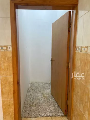شقة للإيجار في شارع 125 سلطانة ، حي المحالة ، أبها ، منطقة عسير صورة 5