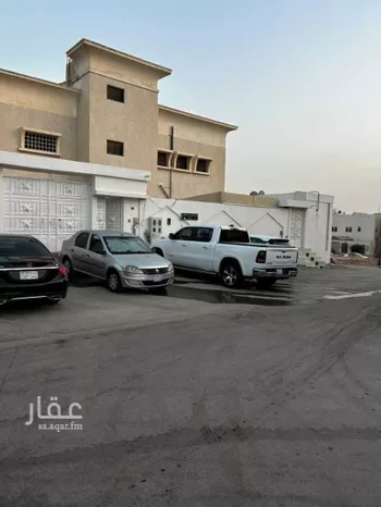 دور للبيع في شارع الحصين بن حمام المري, حي الربوة, مدينة الرياض, منطقة الرياض صورة 2