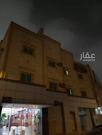 عمارة للبيع في شارع الفرزدق, حي الضباط, مدينة الرياض, منطقة الرياض