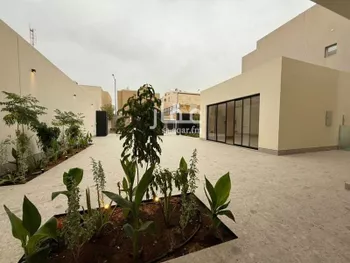 فيلا للبيع في شارع شارع رقم 322, حي النرجس, مدينة الرياض, منطقة الرياض صورة 2