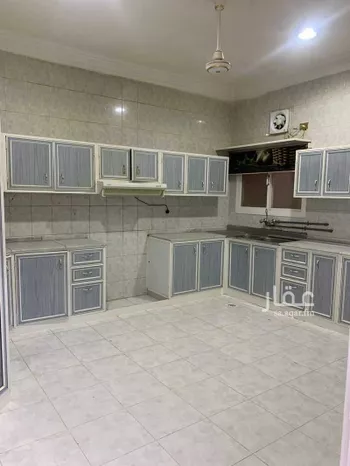 شقة للإيجار في شارع اسماء بنت زيد بن الخطاب ، حي الربيع ، الطائف ، الطائف صورة 3