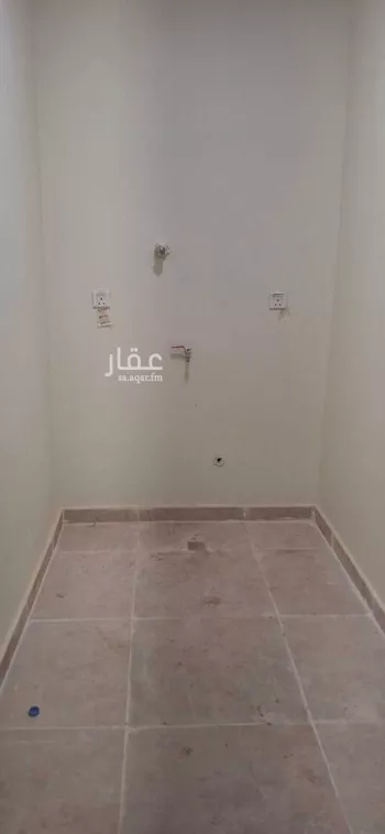 فيلا للإيجار في شارع الخضريه ، حي الجنادرية ، الرياض ، منطقة الرياض صورة 4