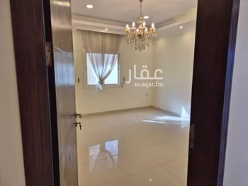 فيلا للبيع في شارع ابن جرير الطبري, مدينة الظهران, المنطقة الشرقية صورة 2