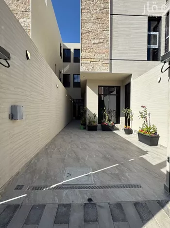 دور للبيع في شارع الصالحي, حي قرطبة, مدينة الرياض, منطقة الرياض صورة 3
