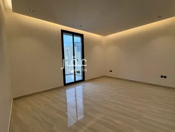 دور للبيع في شارع طبرجل, حي اليرموك, مدينة الرياض, منطقة الرياض صورة 5