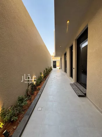 دور للبيع في شارع رقم 347, حي المونسية, مدينة الرياض, منطقة الرياض صورة 4