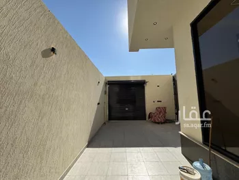 فيلا للبيع في شارع الطفيل بن الحارث, حي النهضة, مدينة الرياض, منطقة الرياض صورة 4