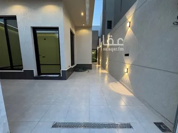 دور للبيع في شارع الشيخ عيسى بن سلمان ال خليفة, حي المعيزيلة, مدينة الرياض, منطقة الرياض صورة 2