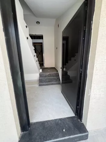 دور للبيع في شارع جبل العرمه, حي القادسية, مدينة الرياض, منطقة الرياض صورة 2