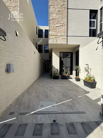دور للبيع في شارع الصائن, حي قرطبة, مدينة الرياض, منطقة الرياض صورة 3