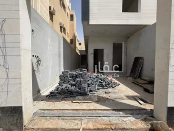 دور للبيع في شارع أحمد بن محمد الدلوالي, حي الرمال, مدينة الرياض, منطقة الرياض صورة 2