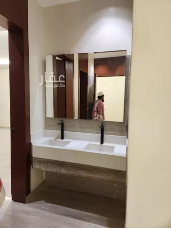 شقة للبيع في شارع محمد بن عيسى المذجحي, حي الرمال, مدينة الرياض, منطقة الرياض صورة 5
