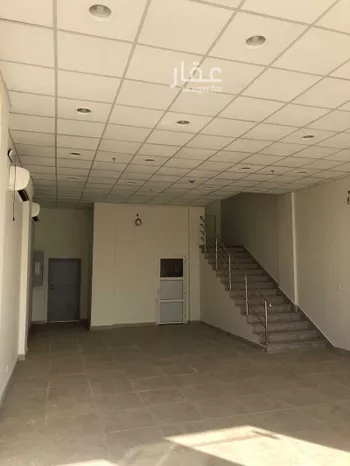 محل للإيجار في شارع طريق عثمان بن عفان, حي الشهداء, مدينة المدينه المنوره, منطقة المدينة المنورة صورة 4