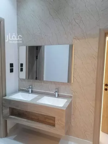 دور للبيع في شارع ابن الوليد, حي الدويخلة, مدينة المدينه المنوره, منطقة المدينة المنورة صورة 4