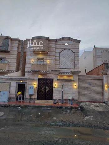 فيلا للبيع في شارع طلحه بن نفع, حي الحمدانية, مدينة جدة, منطقة مكة المكرمة صورة 2