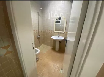 شقة للإيجار في شارع محمد بن مسلمة الانصاري, حي الملز, مدينة الرياض, منطقة الرياض صورة 5