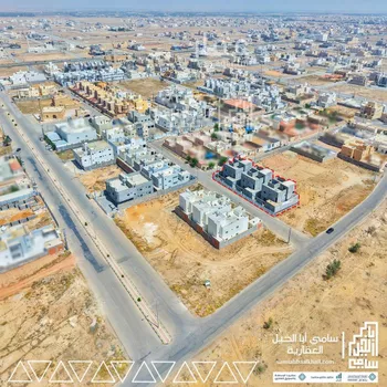 فيلا للبيع في شارع زياد الفقاري, حي الرياض, مدينة البكيريه, منطقة القصيم صورة 3