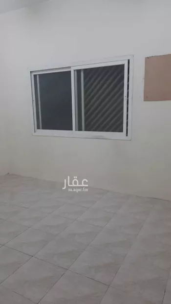شقة للإيجار في شارع السادس عشر, حي العقربية, مدينة الخبر, المنطقة الشرقية
