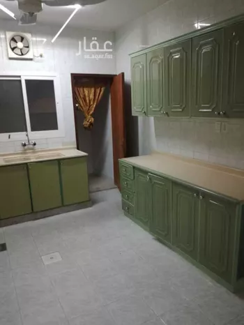 شقة للإيجار في شارع السادس عشر, حي العقربية, مدينة الخبر, المنطقة الشرقية