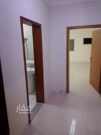 شقة للإيجار في شارع السادس عشر, حي العقربية, مدينة الخبر, المنطقة الشرقية صورة 4