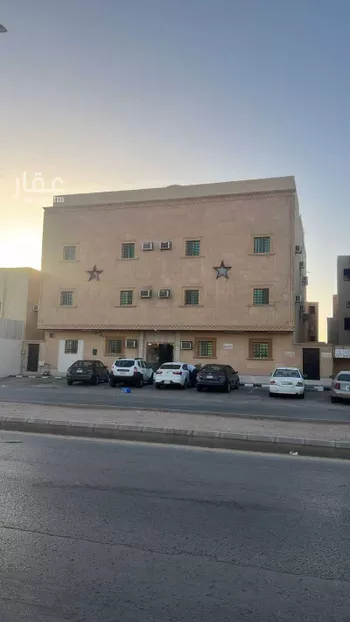 عمارة للبيع في شارع جبير بن الحويرث, حي النسيم الشرقي, مدينة الرياض, منطقة الرياض صورة 2