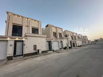 فيلا للبيع في شارع رقم 104, حي العزيزية, مدينة الرياض, منطقة الرياض