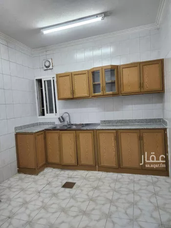 شقة للإيجار في شارع الامير مقرن بن عبدالعزيز, حي مغرزات, مدينة الرياض, منطقة الرياض صورة 5