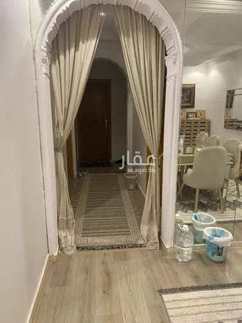 شقة للإيجار في شارع ابو يزيد اللقيطي, حي الزهراء, مدينة جدة, منطقة مكة المكرمة